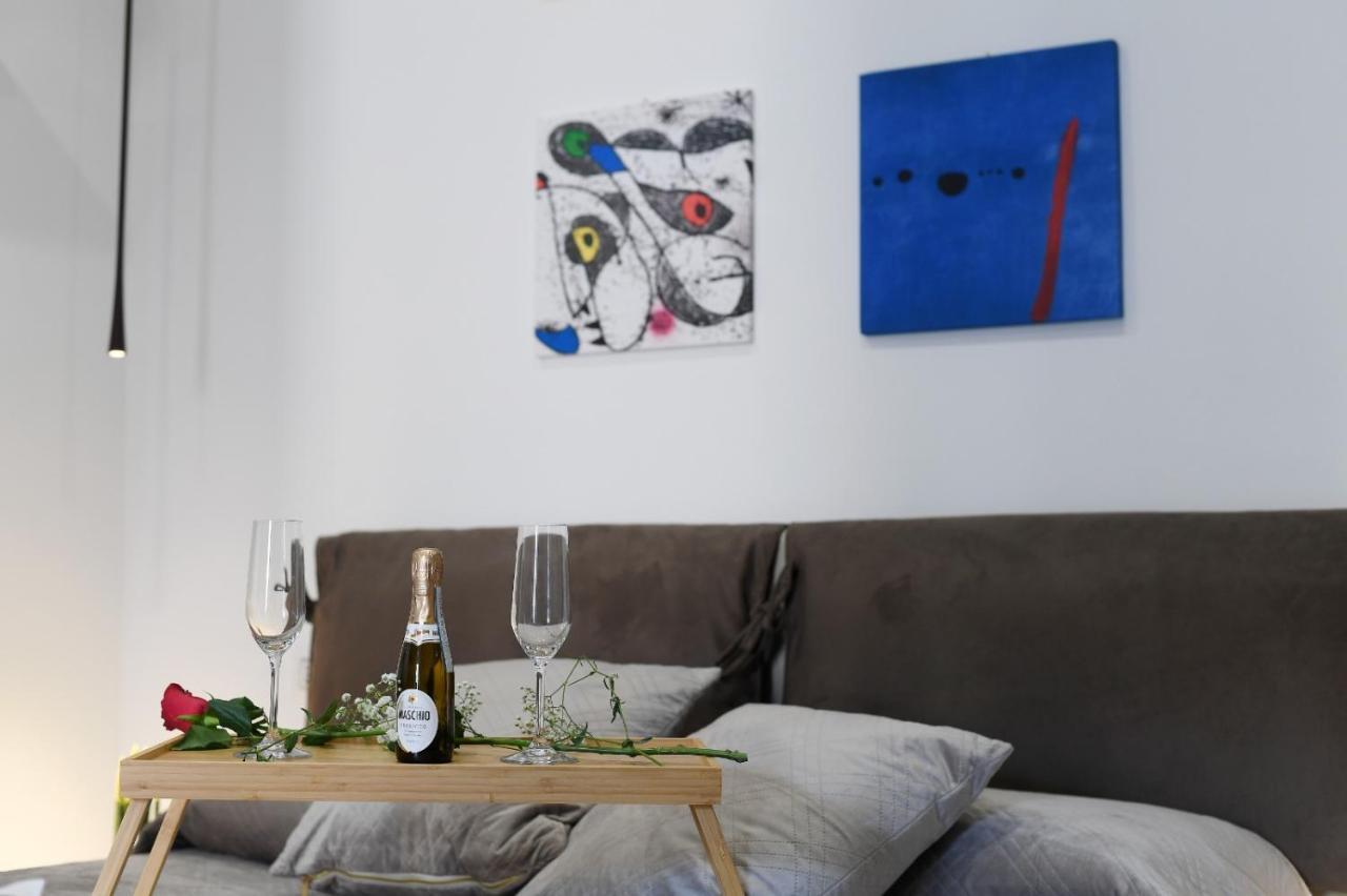 B&B In Centro Storico Salerno Eksteriør billede